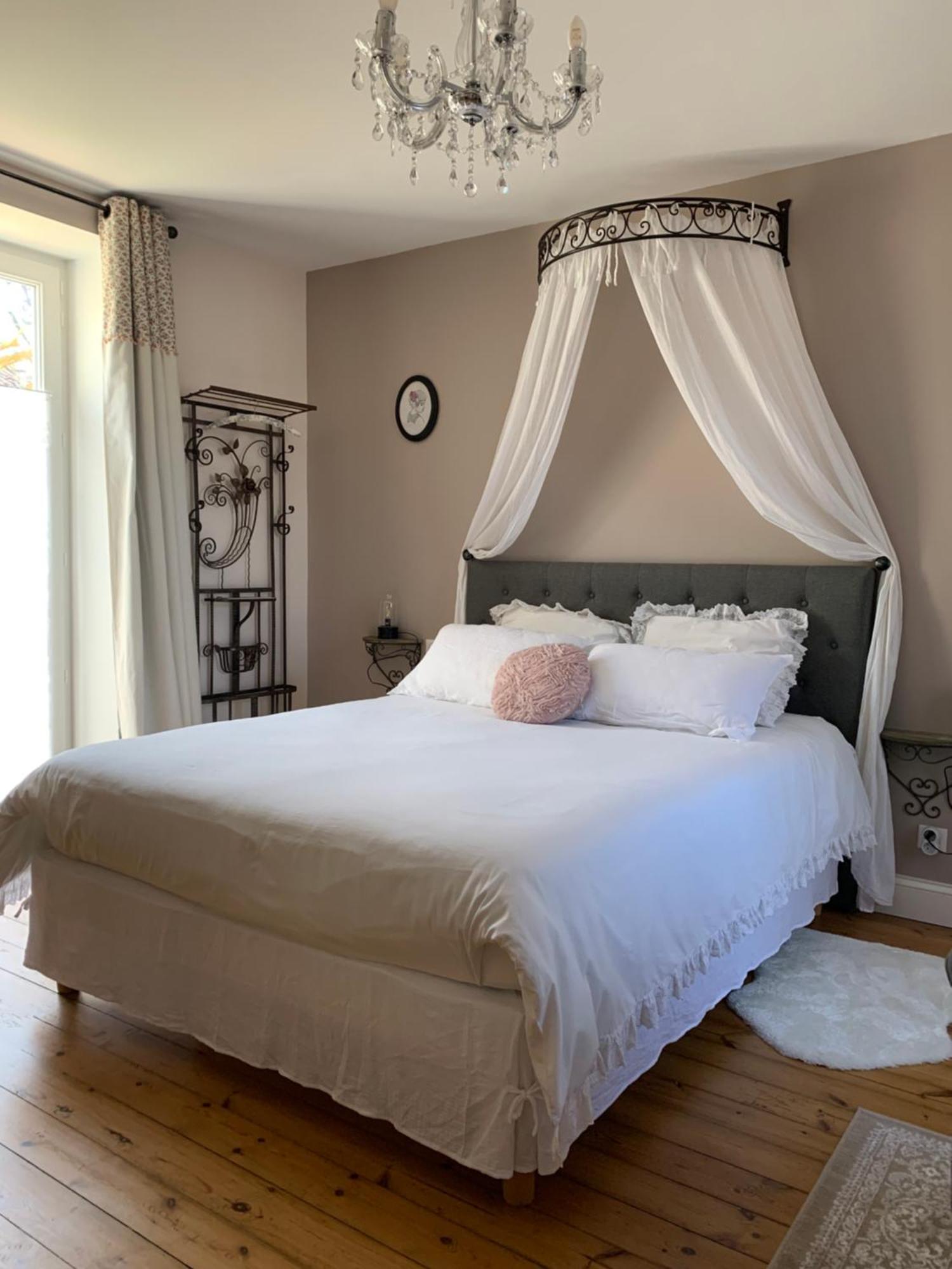 Bed and Breakfast The Cool Lounge A Coulonges - Charente Zewnętrze zdjęcie