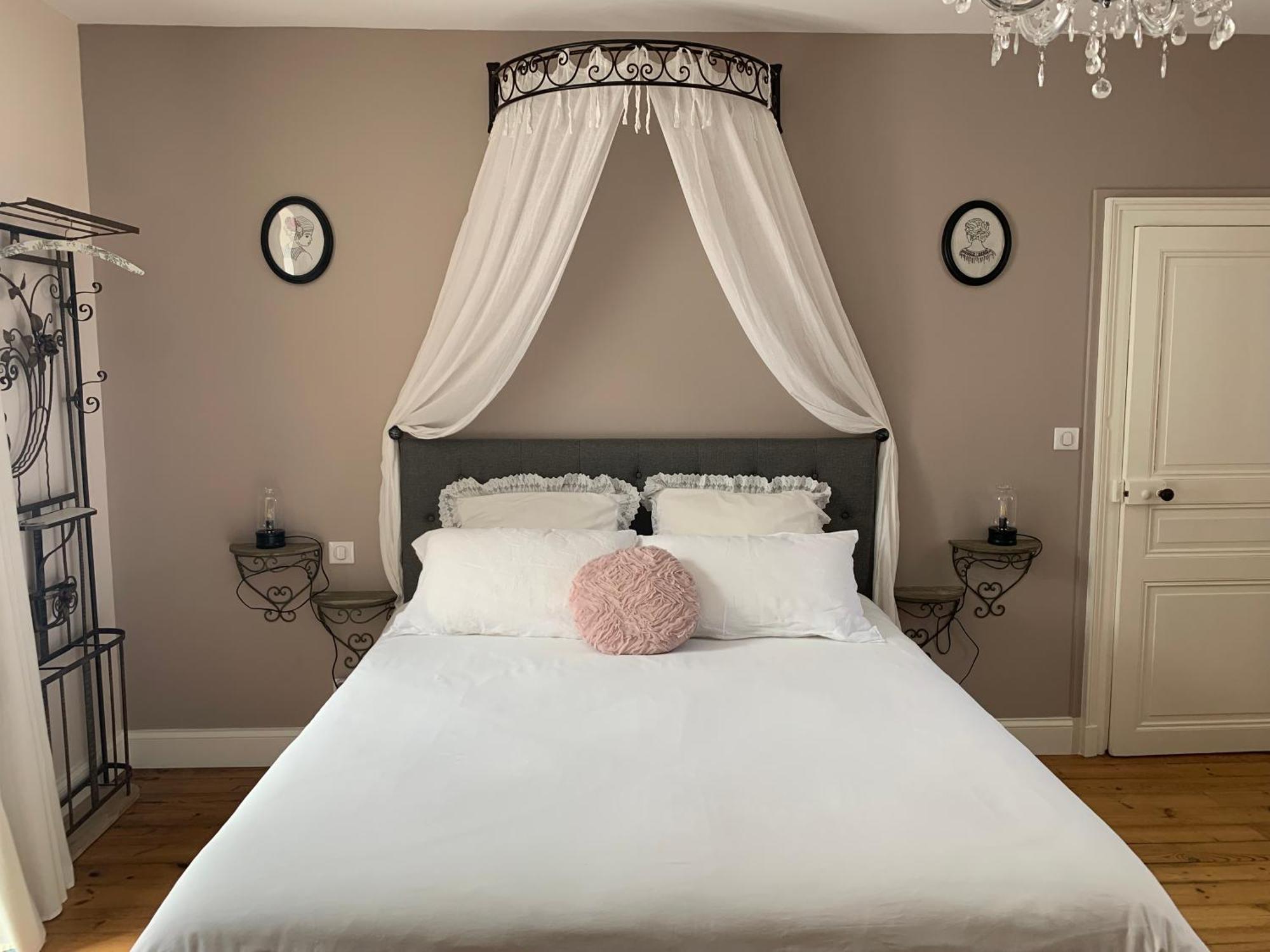 Bed and Breakfast The Cool Lounge A Coulonges - Charente Zewnętrze zdjęcie